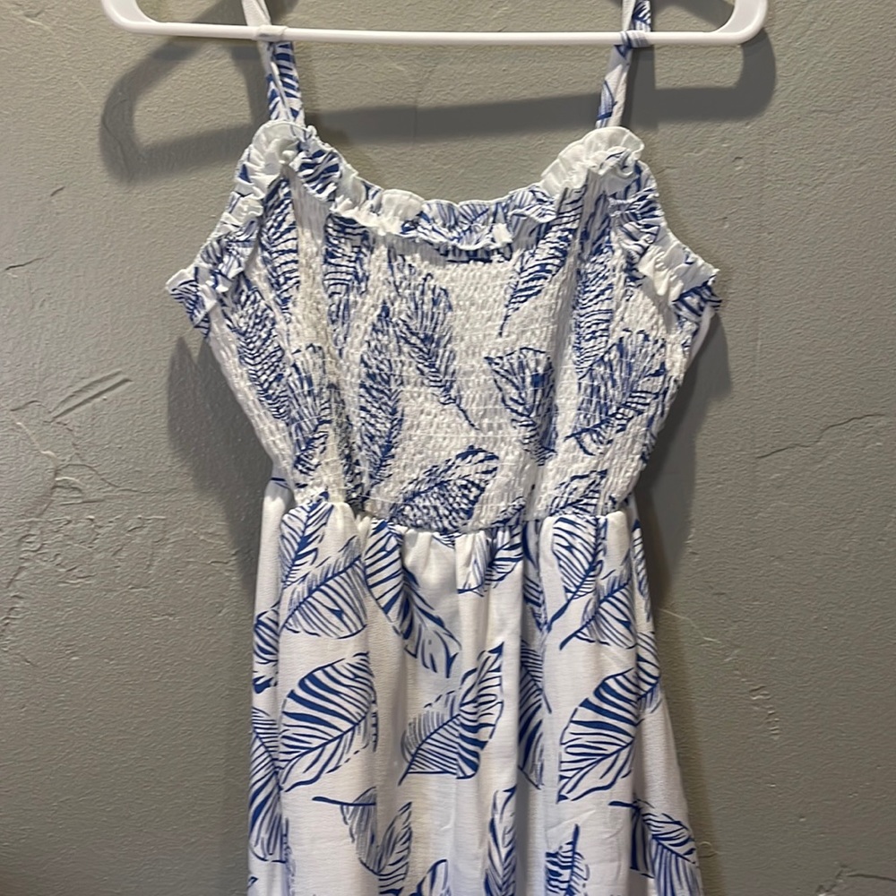 White with blue leaves dress